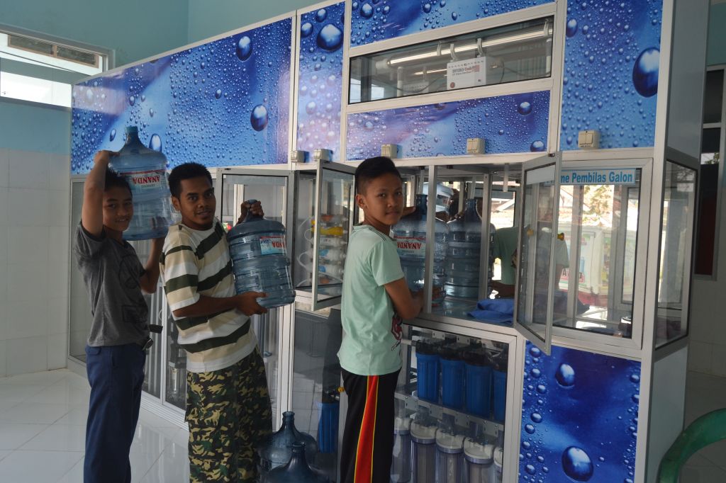belajar ekonomi produktif AIR minum annada