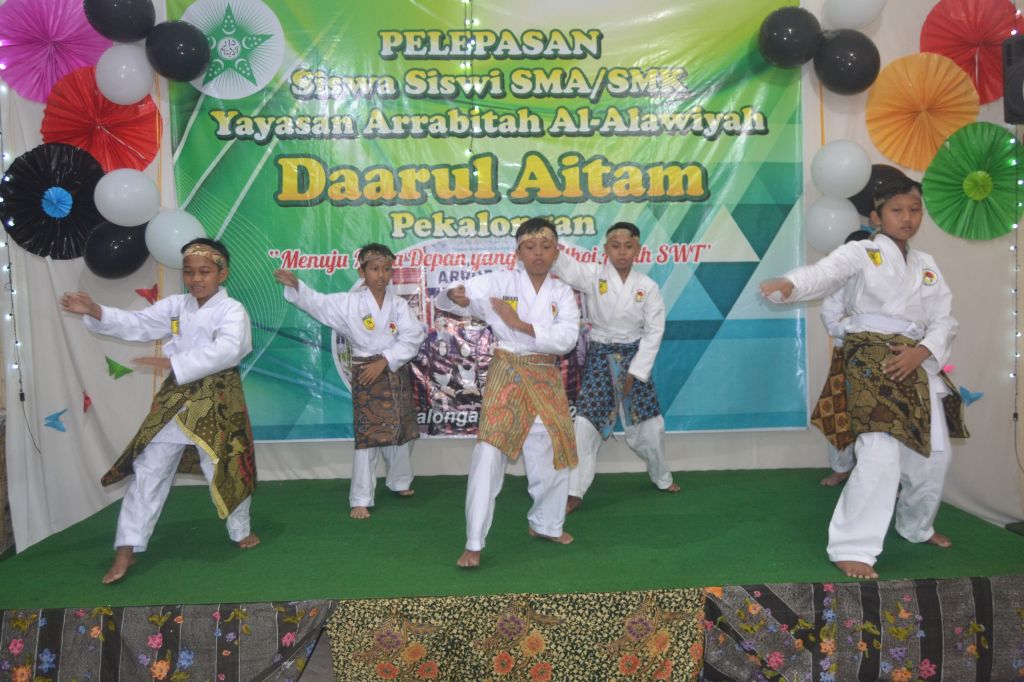 penampilan kretifitas anak putra
