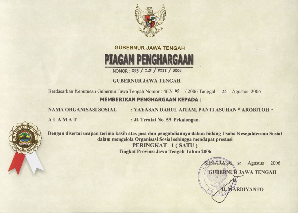 piagam penghargaan dari gubernur 